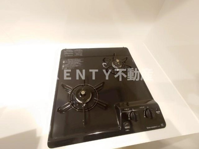 【キッチン】 | ロイジェントパークス西馬込 ロイジェントパークス西馬込(402号室) | コンパクトなキッチンで掃除もラクラク