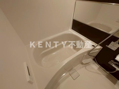 【浴室】 | ロイジェントパークス西馬込 ロイジェントパークス西馬込(402号室) | コンパクトで使いやすいお風呂です