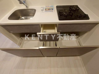 【キッチン】 | ロイジェントパークス西馬込 ロイジェントパークス西馬込(402号室) | 使いやすいキッチンです