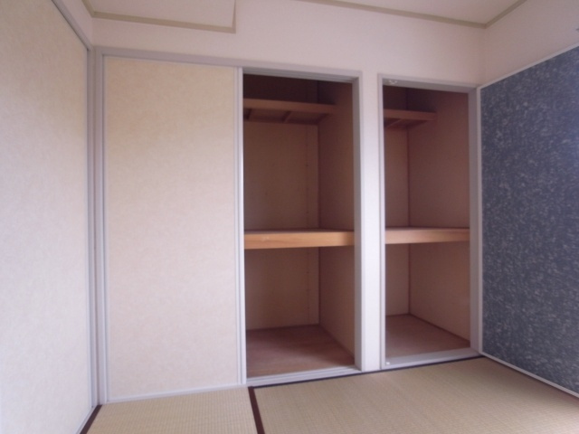 ラピート６Xの収納