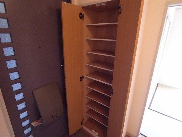 ラピート６Xの収納