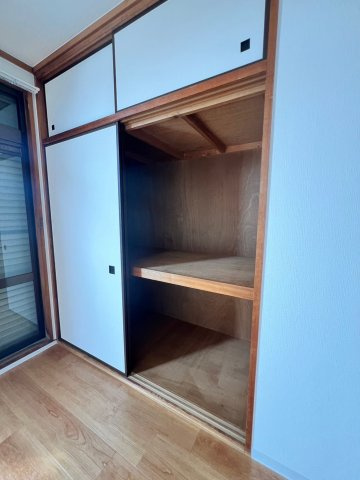 シティハイム歌敷山の収納