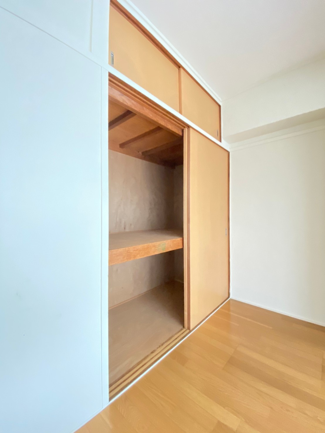 光陽ハイツの収納