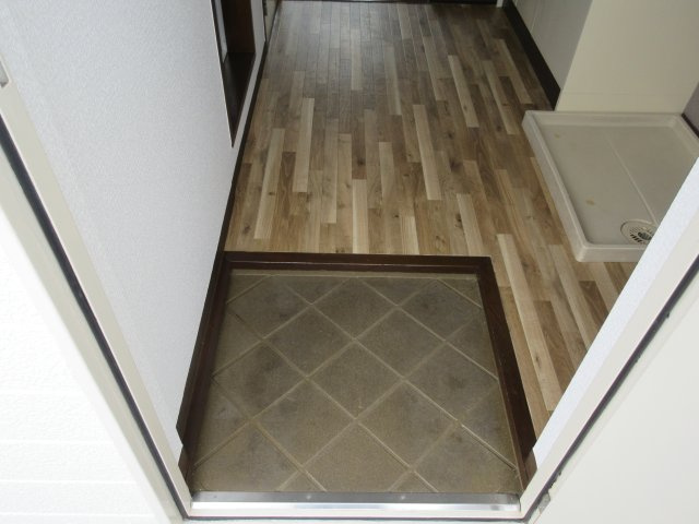 シーサイド西舞子B（山電）の玄関