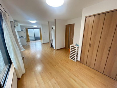 【居間・リビング】 | 立川町2丁目中古戸建て