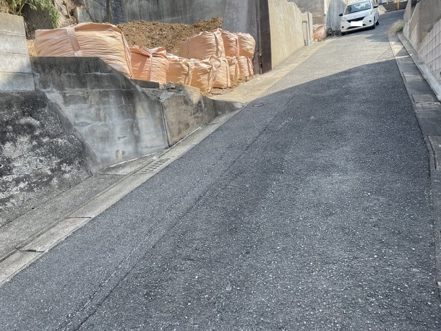 福岡市東区香椎駅東4丁目　売地の前面道路含む現地写真|前面道路含む現地写真です