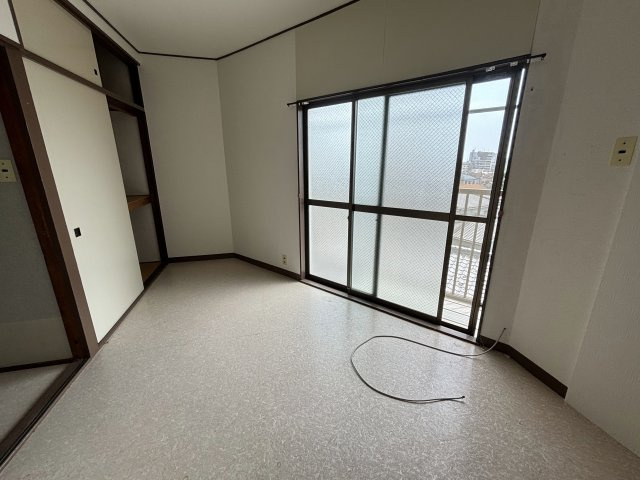 板宿町3丁目戸建の洋室