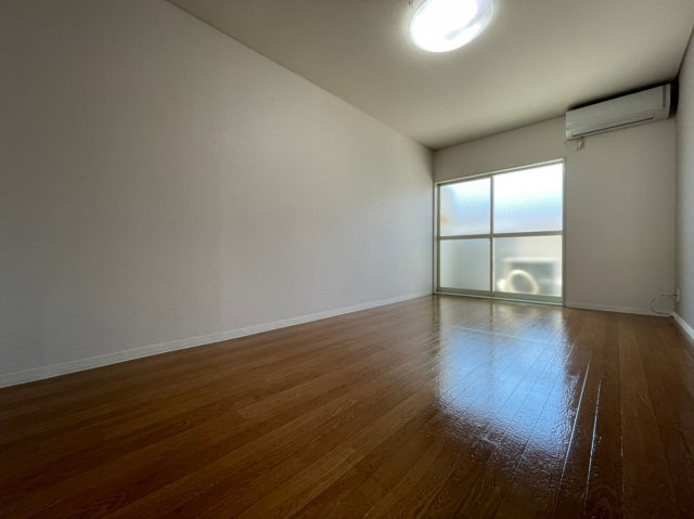 サンテラス池内の居間・リビング