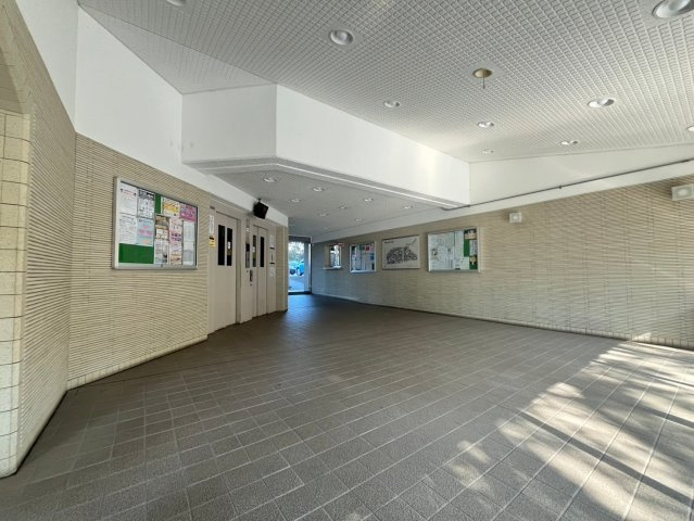 須磨・名谷ハウスのエントランス