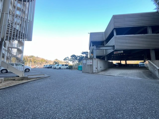 須磨・名谷ハウスの駐車場