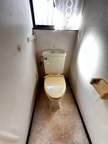 千代が丘1丁目貸家のトイレ