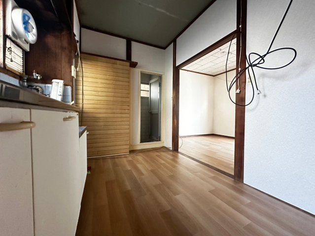 千代が丘1丁目貸家の居間・リビング