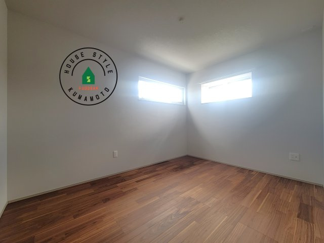 熊本市南区南高江6丁目第1-1棟（1号棟）の洋室|採光良好な洋室は全居室、複層ガラスの遮熱効果と断熱効果で、一年中快適に過ごせます。