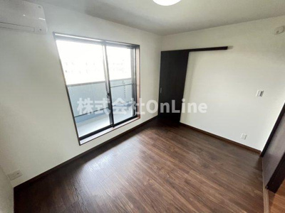 【寝室】 | Tom’s garage