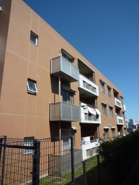 初音マンション