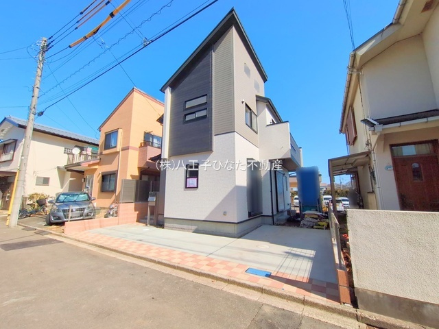 祝　成約済み　八王子市　横川町　新築戸建ての外観