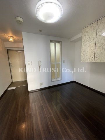 レジデンスイン梅田の居間・リビング|リビングです