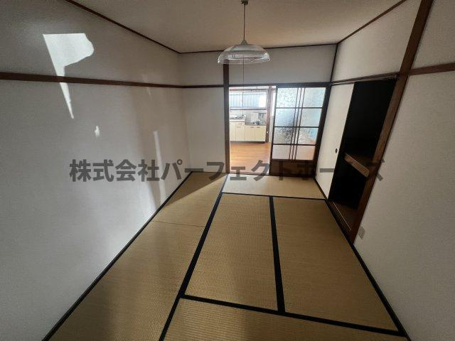 堂山1丁目テラスの和室|い草の香りが落ち着く素敵な和室です