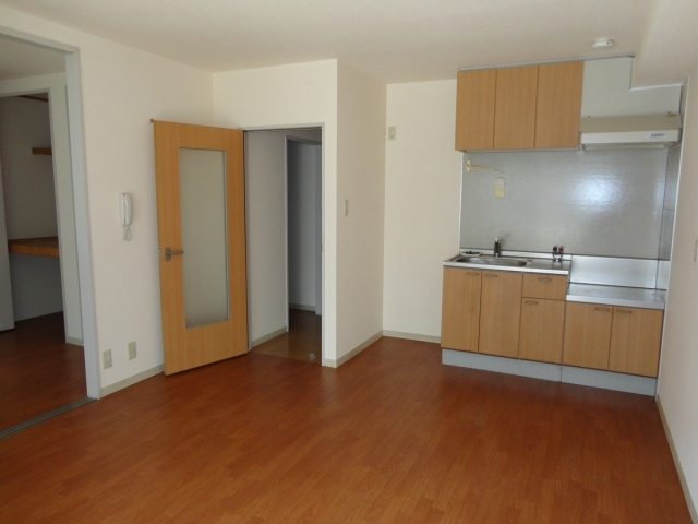 ラピート6Xの居間・リビング