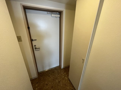 【玄関】 | エレガンスレイヴ