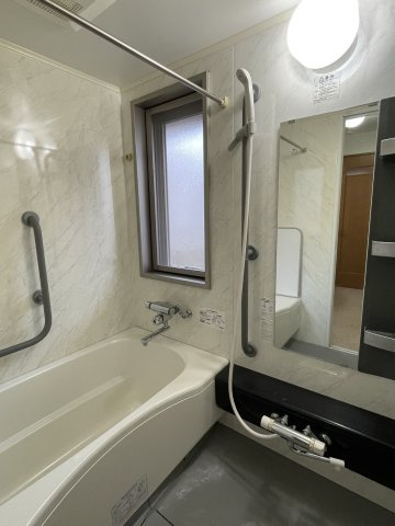 シャルムコート大街道の浴室