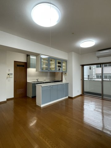 シャルムコート大街道の居間・リビング