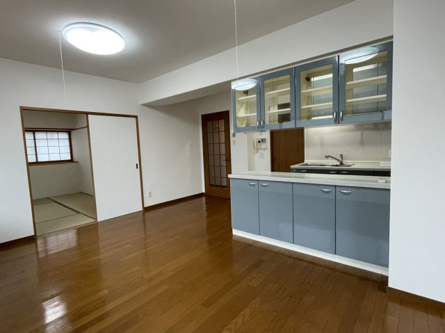 シャルムコート大街道の居間・リビング