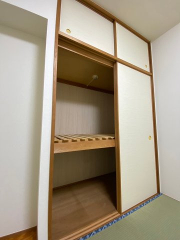 サンクレイドル水戸リアマーレの収納|和室収納。
