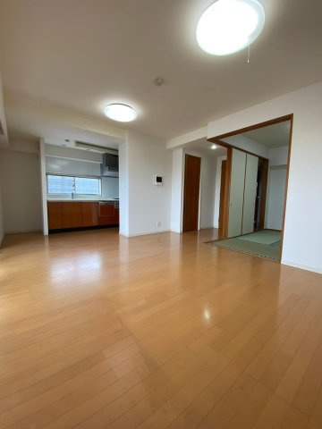 サンクレイドル水戸リアマーレの居間・リビング|おしゃれな居間です。