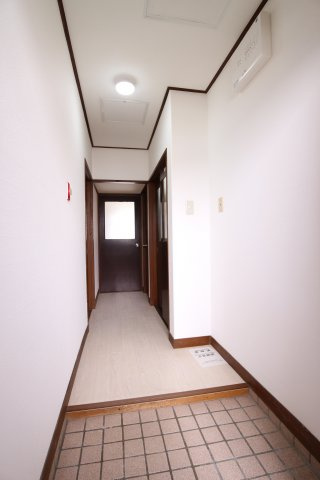 グリーンハイツ松本の玄関