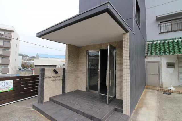 グリーンハイツ松本のエントランス