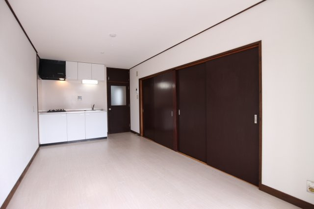 グリーンハイツ松本の居間・リビング