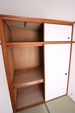 グリーンハイツ松本の収納