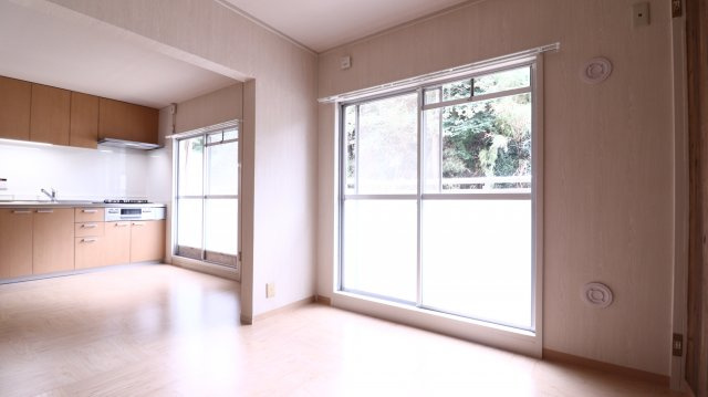 グリーンハイツ白川の居間・リビング