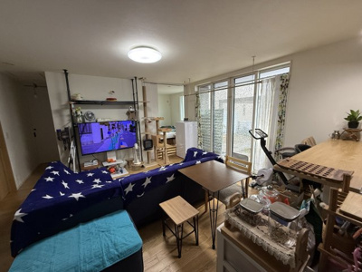 【居間・リビング】 | 宇原一戸建（平家建・庭付き）