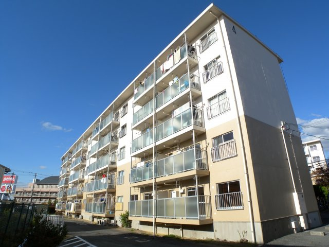 伊川谷住宅の外観