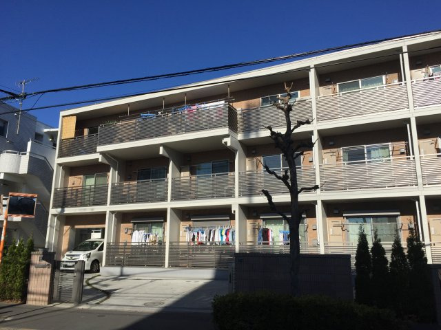 ラスカ小金井の外観