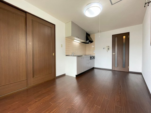 イルマーレ須磨の居間・リビング