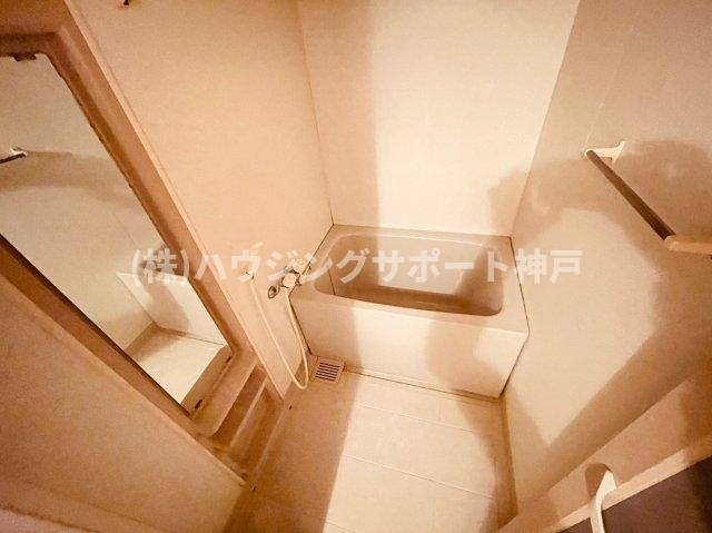 ガーデンハイツ桃山台2番館の浴室