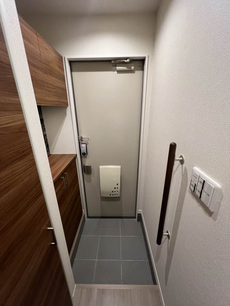 シャーメゾン　カデンツァの玄関