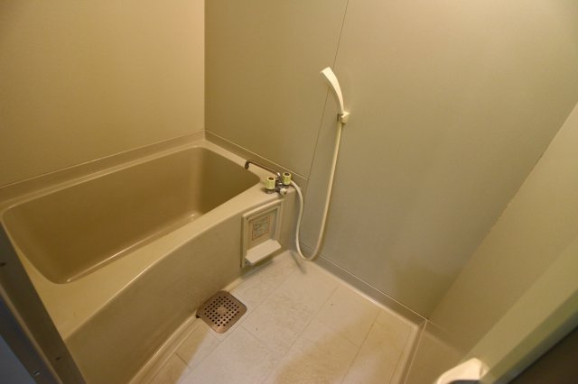 サングレース北別府の浴室