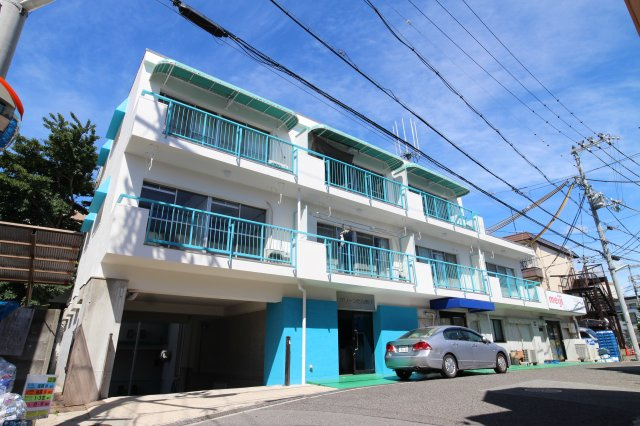 グリーンヒル舞子の外観