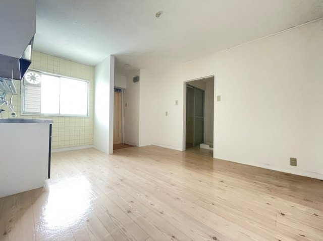 グリーンヒル舞子の居間・リビング