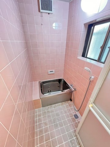 福田1戸建の浴室