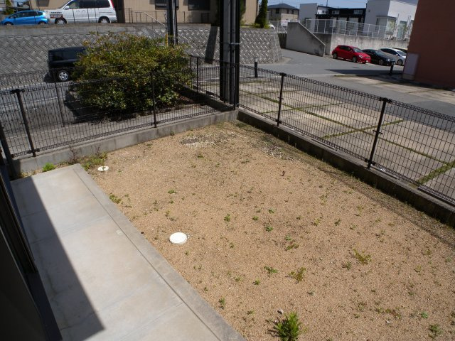 パークハイム壱番館の庭