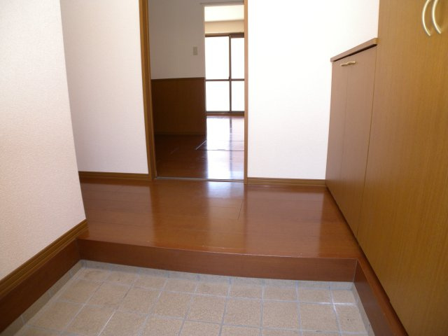 パークハイム壱番館の玄関