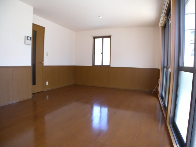 パークハイム壱番館の居間・リビング