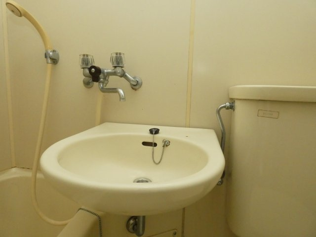 メゾンUQの洗面所|メゾンUQ