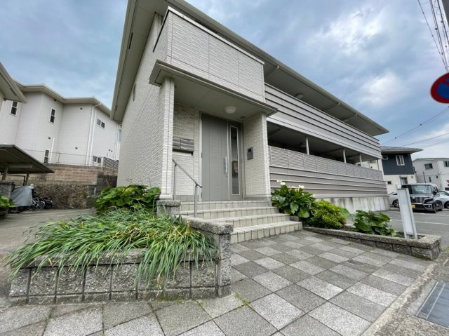 プランドール中道の外観