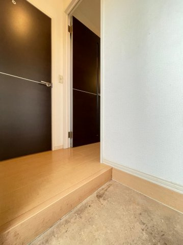 プランドール中道の玄関